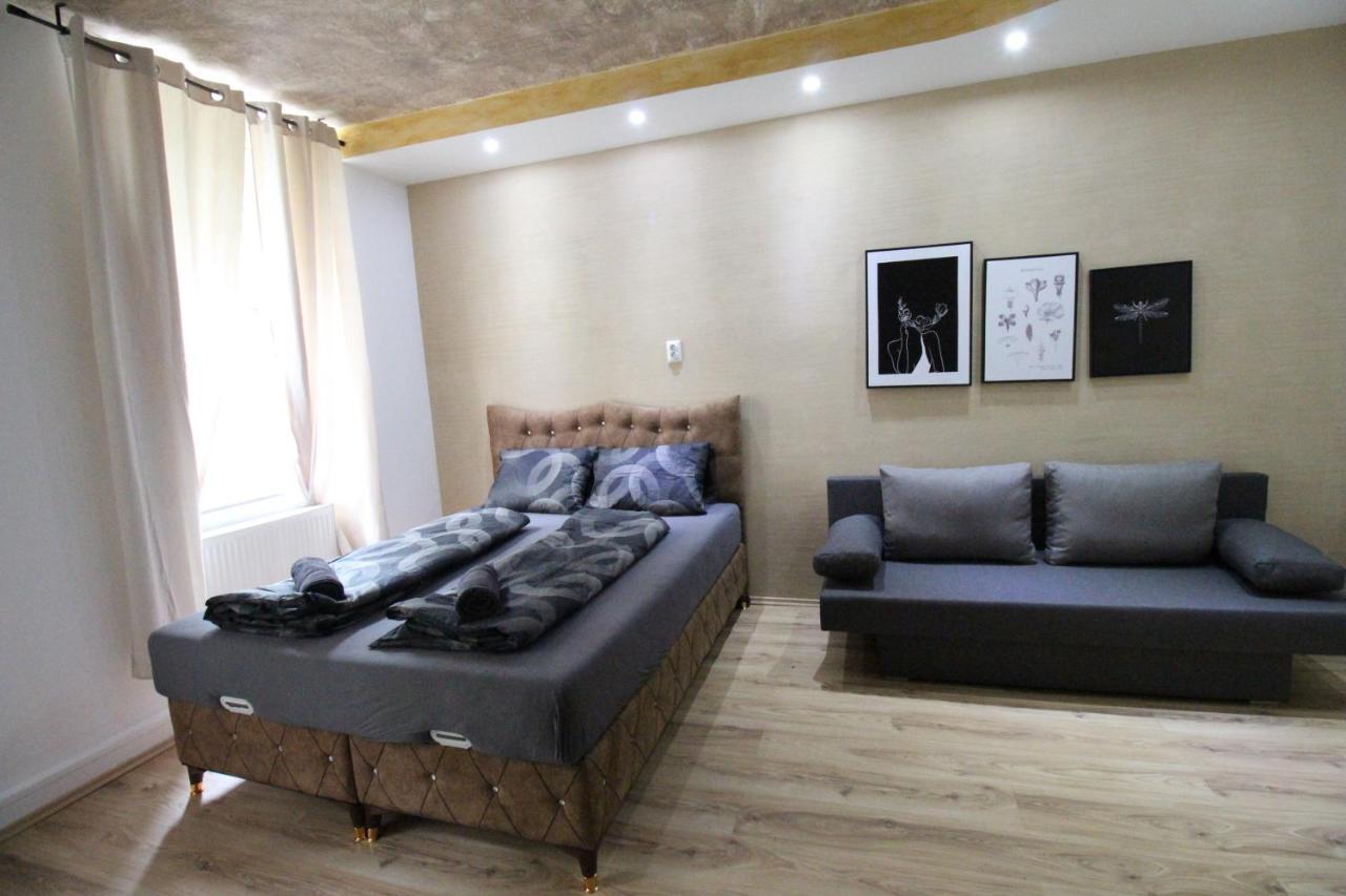 Private Quad Bedroom With Bathroom Rf3 Wenen Buitenkant foto